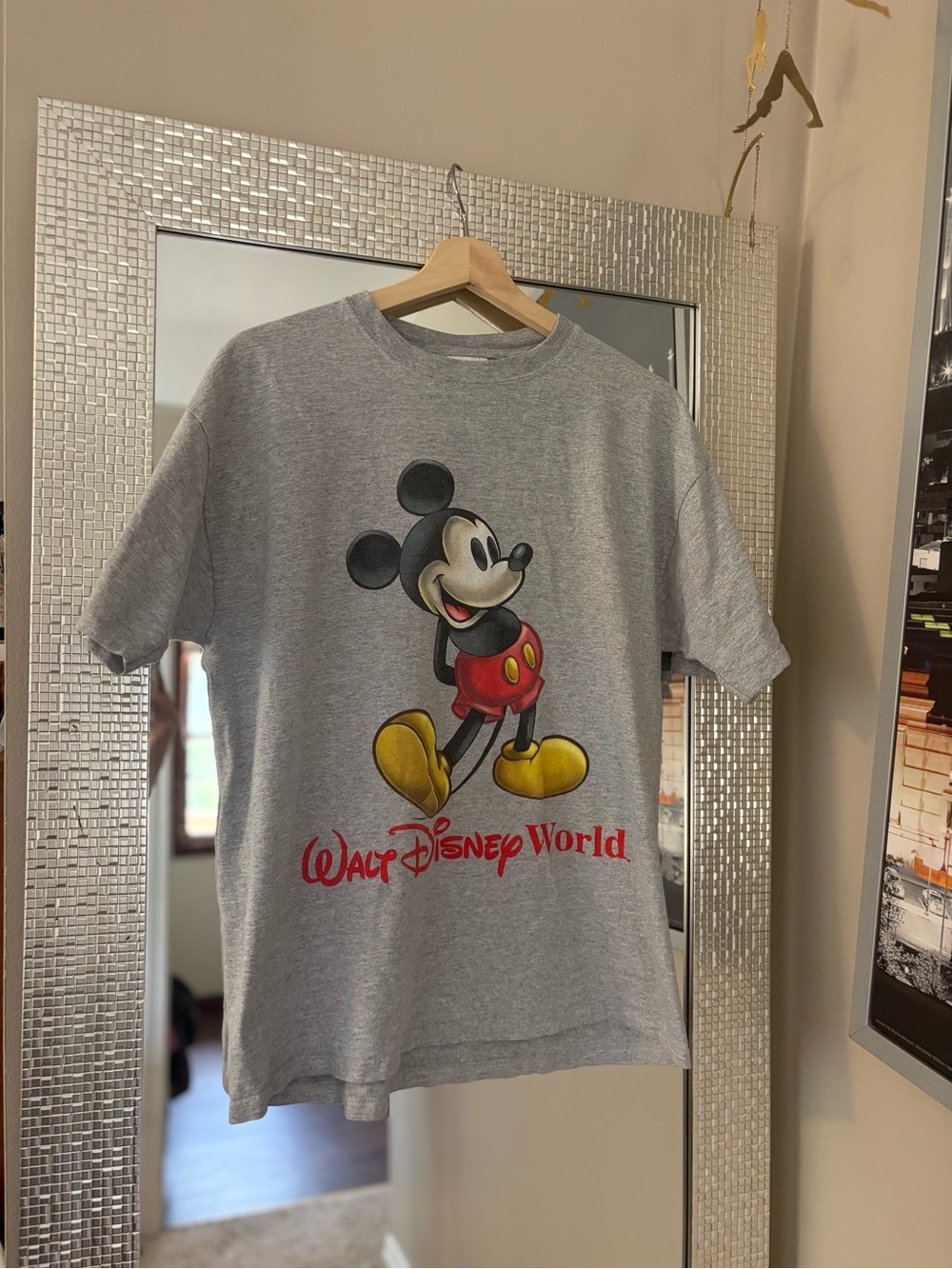 VINTAGE Disney Gray Mickey Mouse Graphic Tee